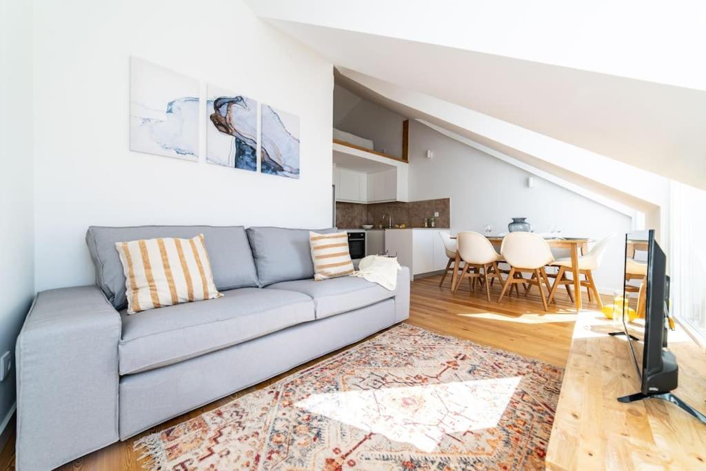 Amaro Iii - Stunning Penthouse In Alcantara Appartamento